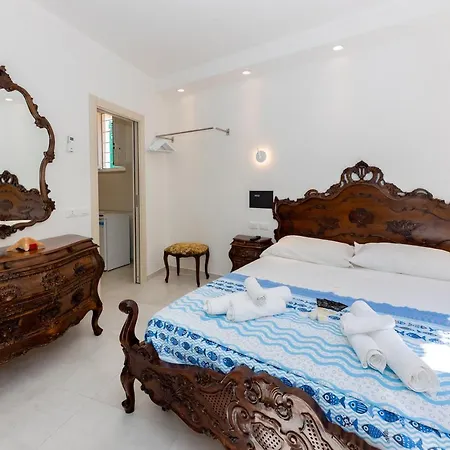 San Giovanni 3*